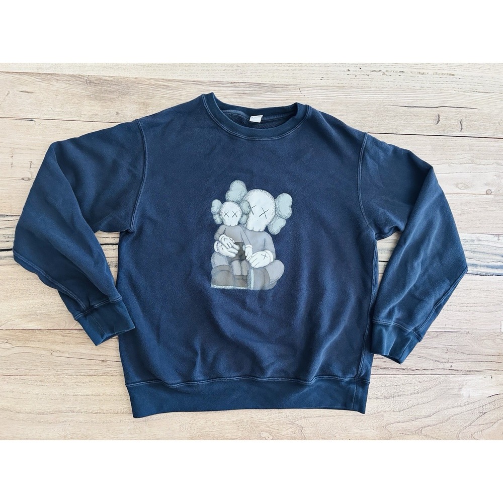 Kaws x Uniqlo Crewneck Sweatshirt Pullover Kids Size 13 Black